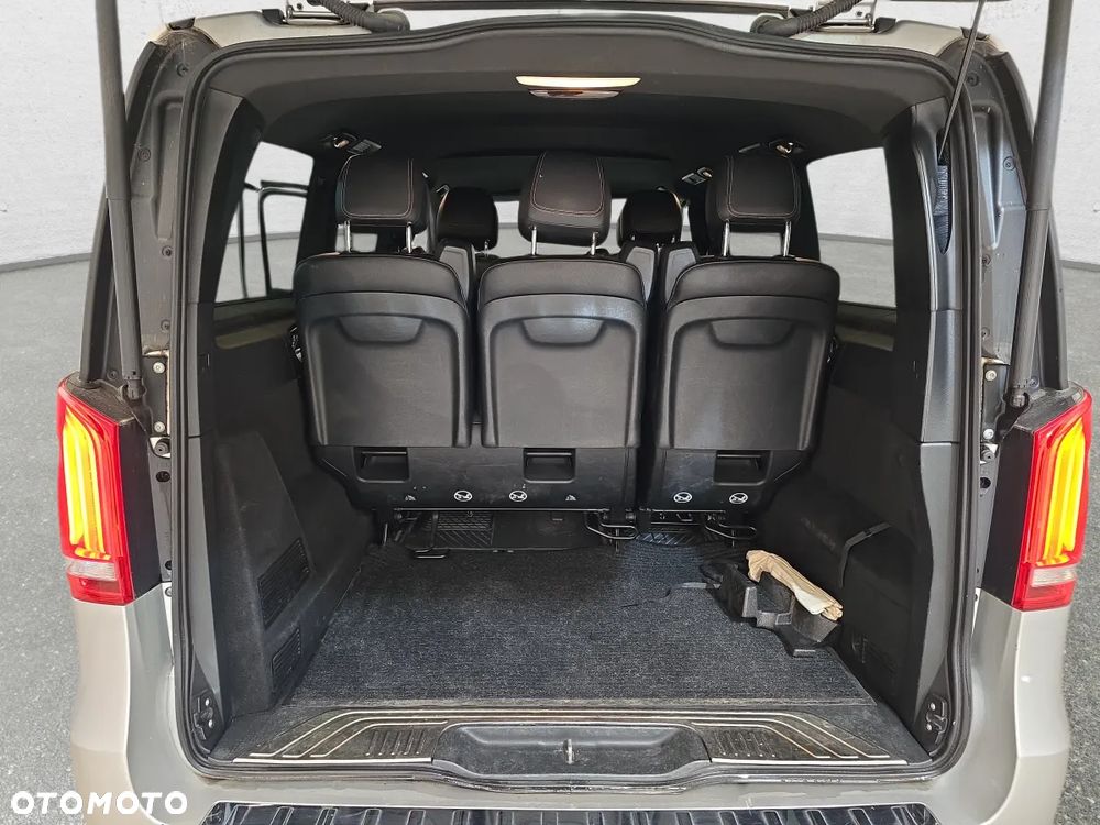 Mercedes-Benz EQV - 11