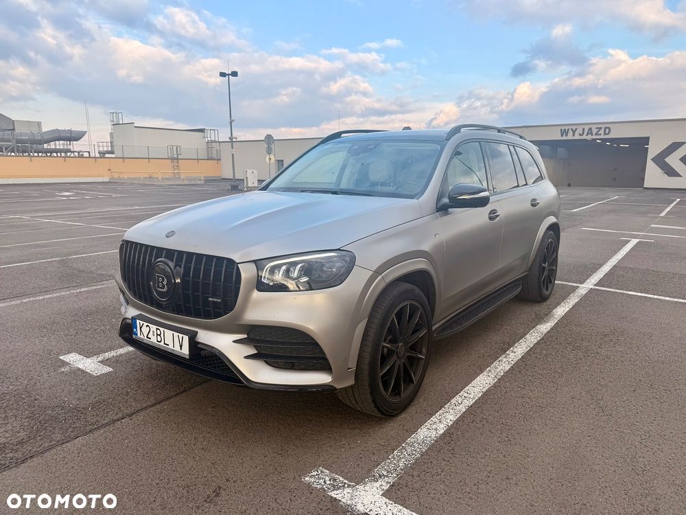 Mercedes-Benz GLS - 1