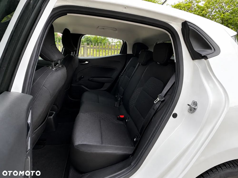 Renault Clio - 12