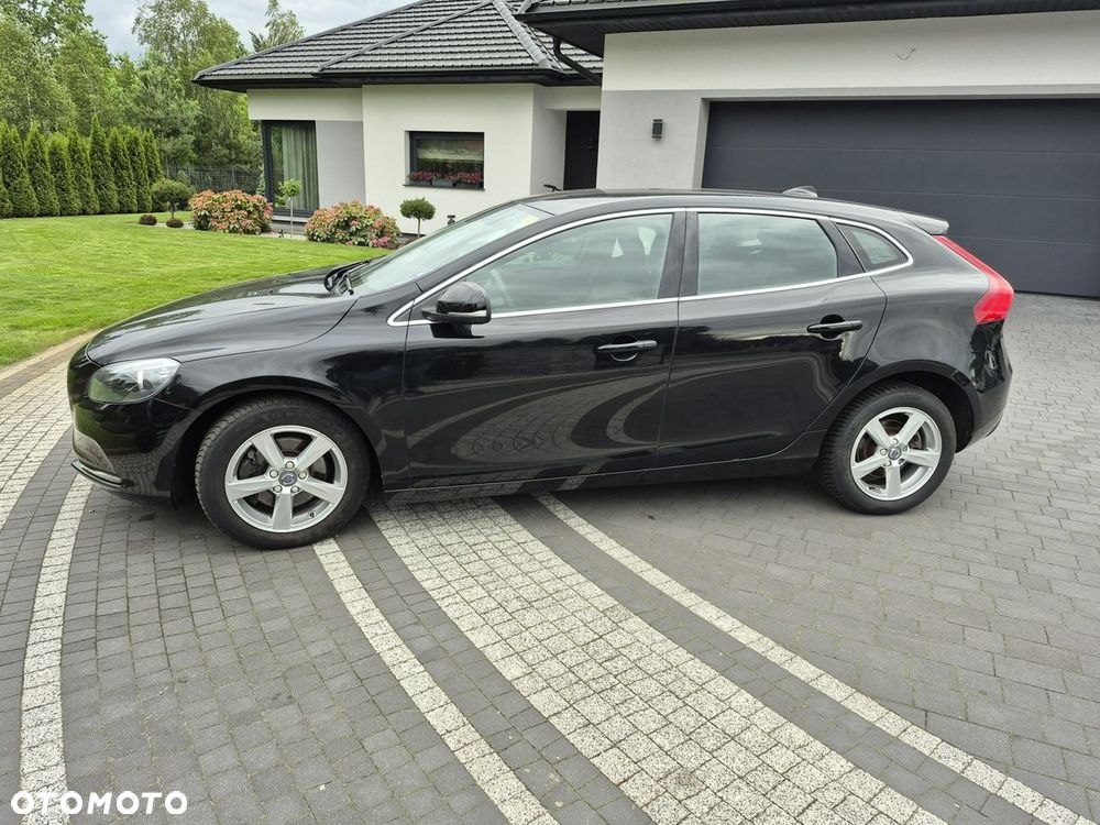 Volvo V40 - 2
