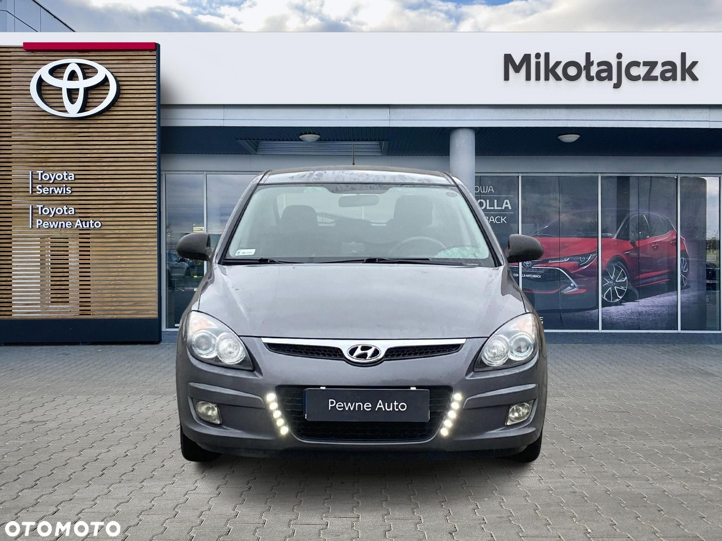 Hyundai i30 1.4 Base + - 7