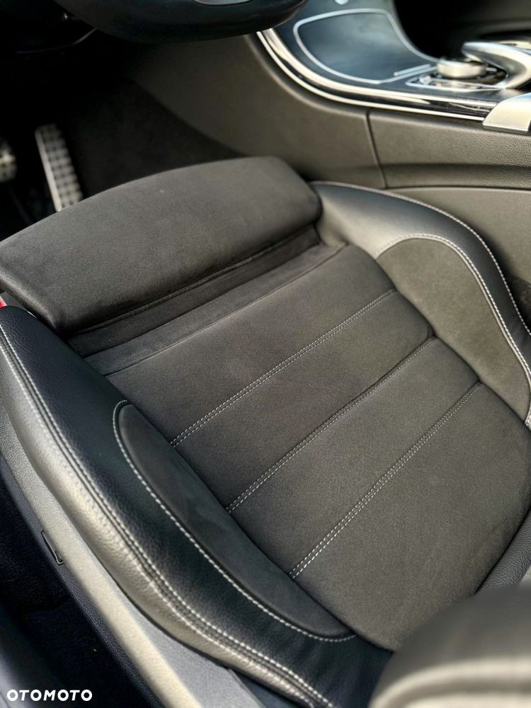 Mercedes-Benz Klasa C 200 4MATIC 9G-TRONIC - 25