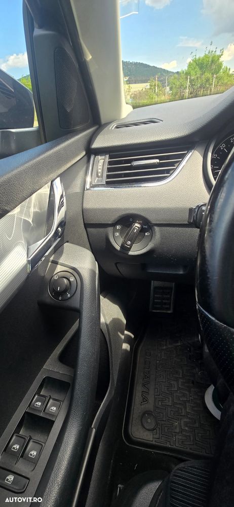 Skoda Octavia 2.0 TDI Style - 14