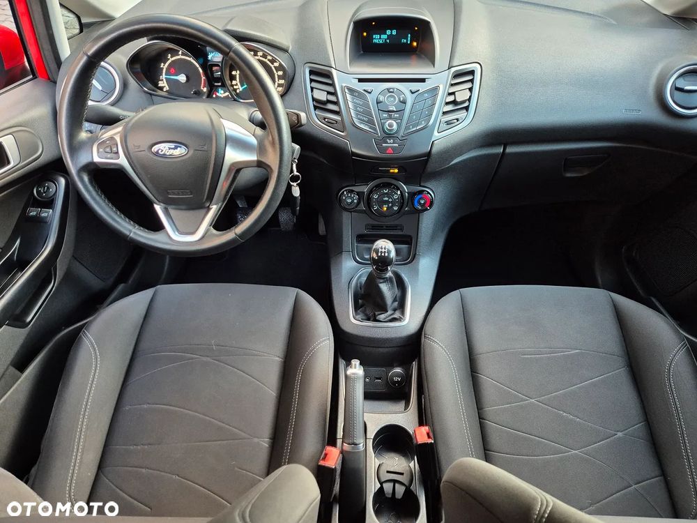 Ford Fiesta - 27