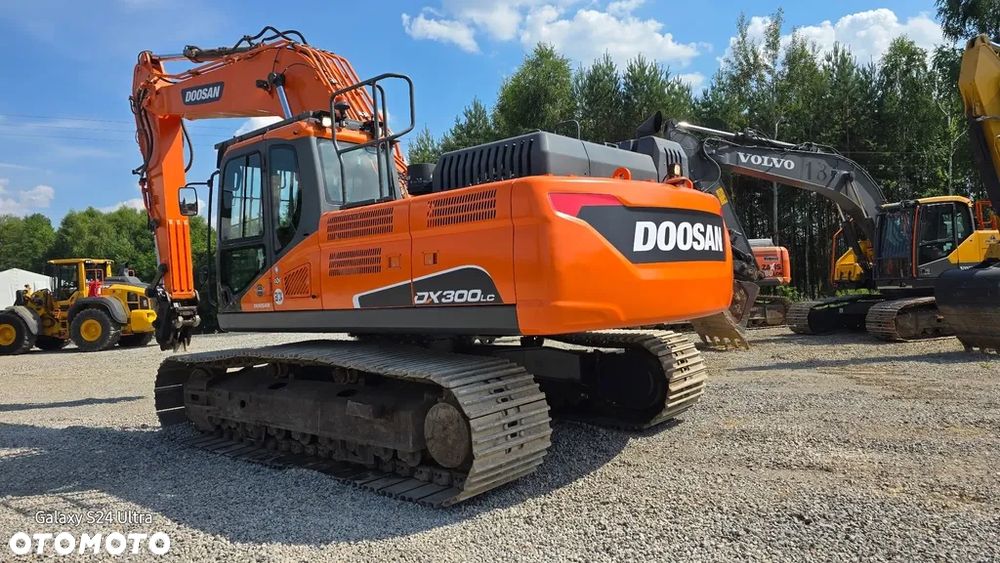 Doosan Dx300 - 11