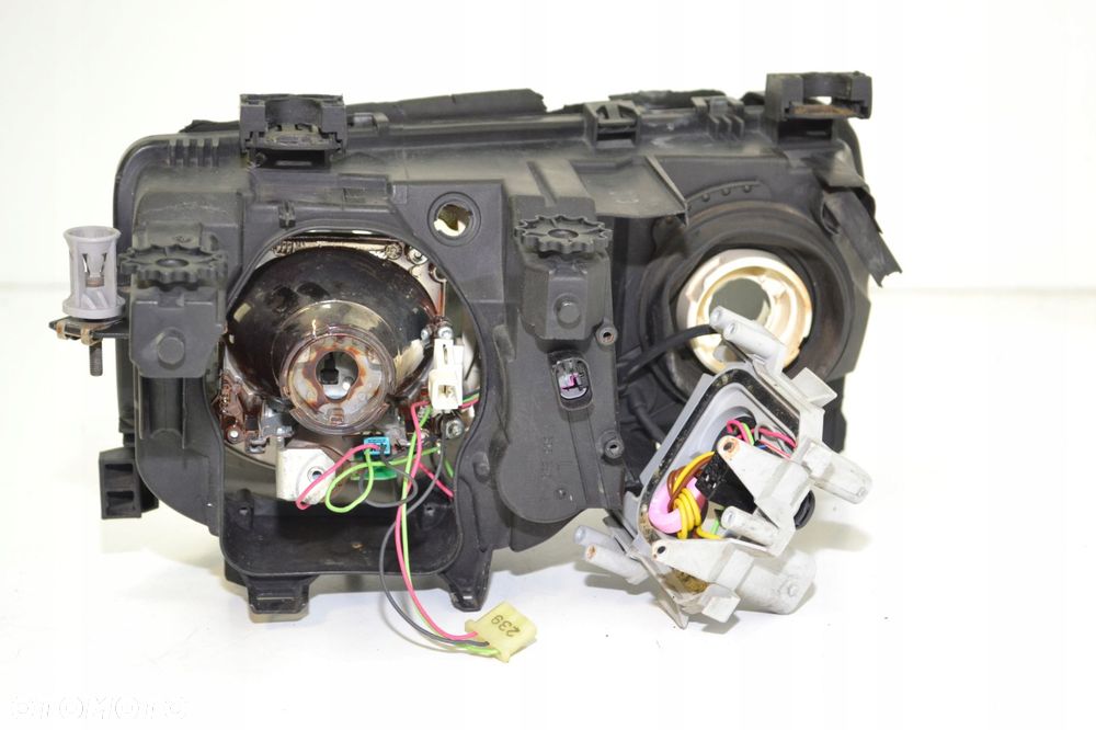 BMW E46 COMPACT REFLEKTOR PRAWY XENON PRAWA STRONA EUROPA - 5