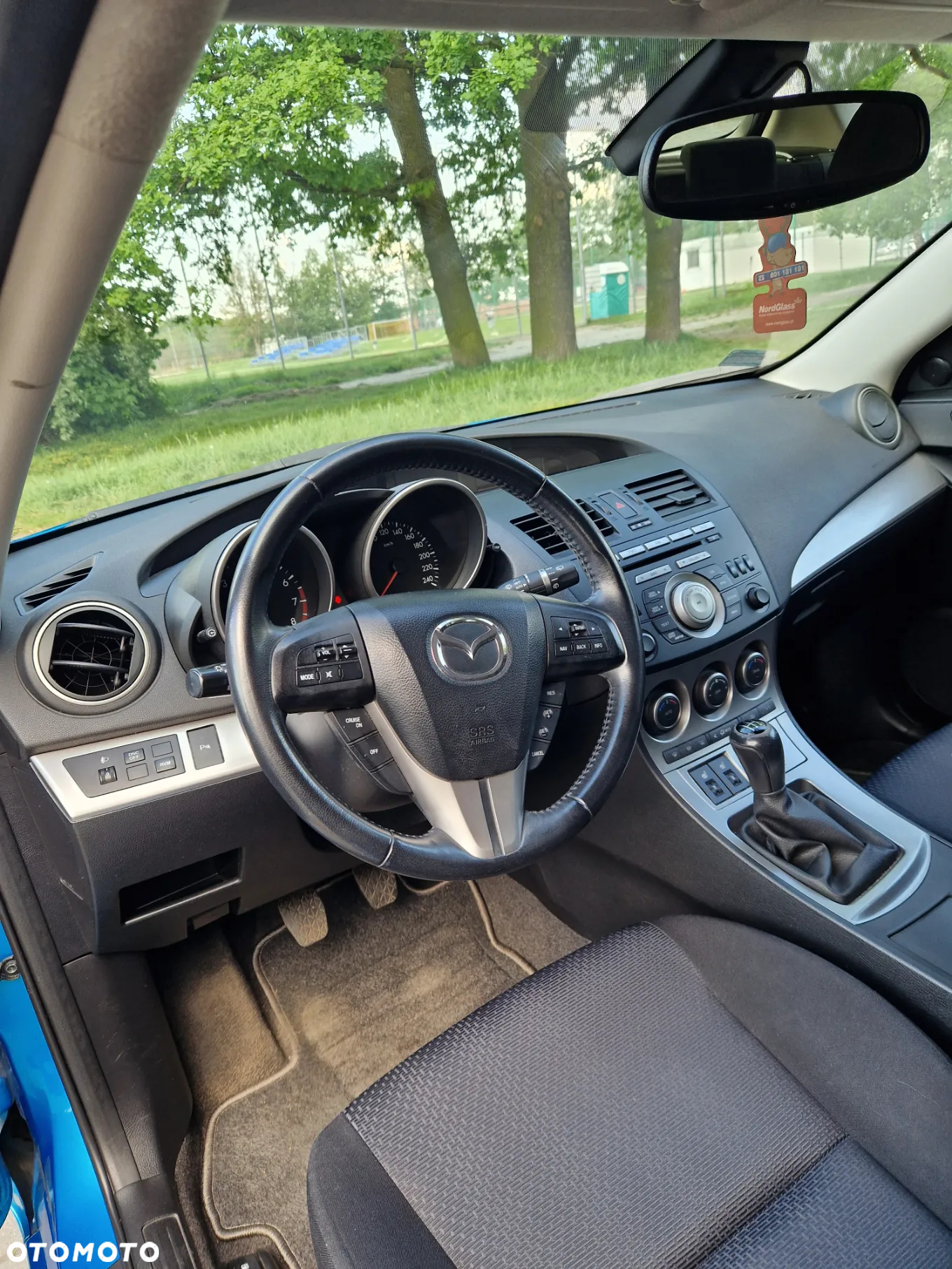 Mazda 3 - 15
