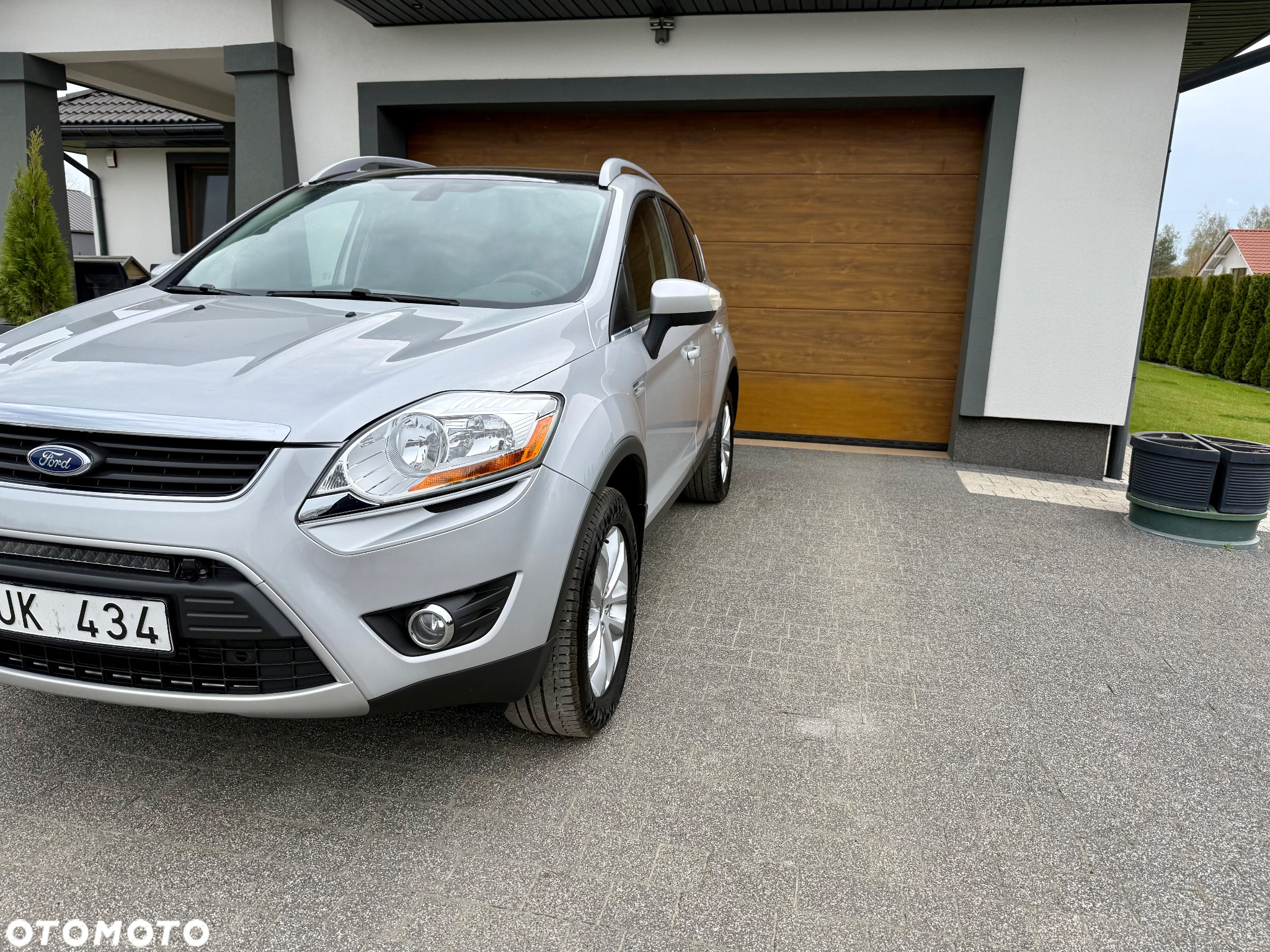 Ford Kuga 2.0 TDCi 4x4 Titanium - 2