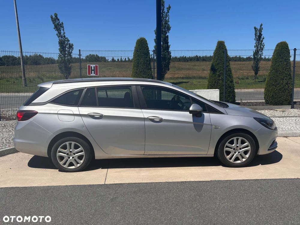 Opel Astra 1.6 CDTI Enjoy - 8