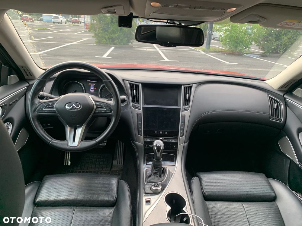 Infiniti Q50 Q50S Hybrid AWD Sport - 18