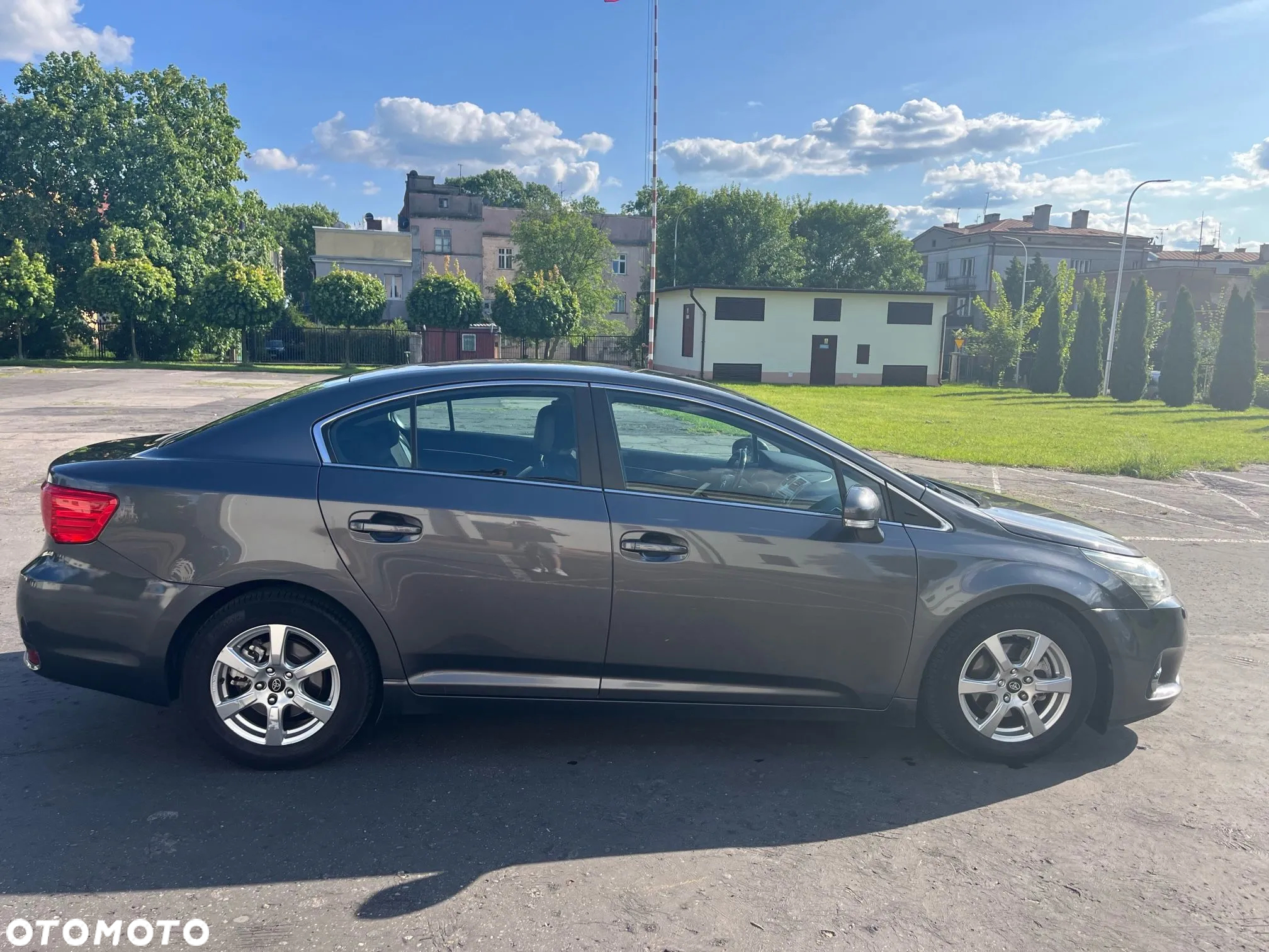 Toyota Avensis 2.0 D-4D Luna - 6