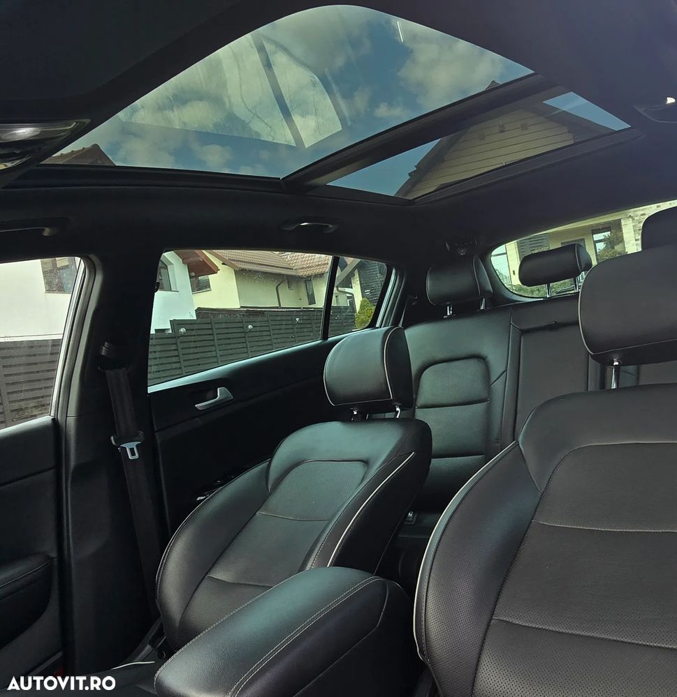 Kia Sportage 2,0 CRDI AWD Aut. Platinum - 36