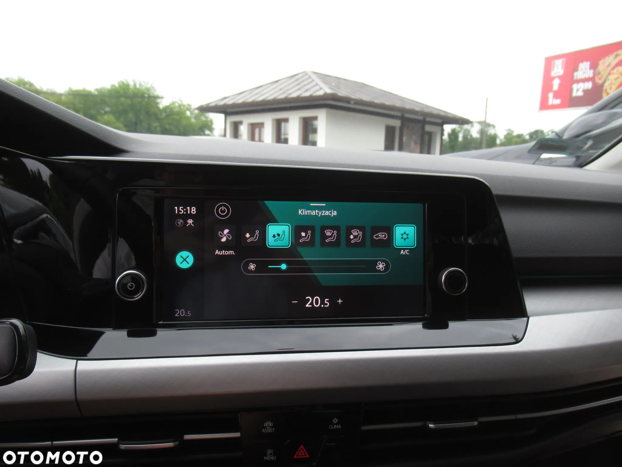 Volkswagen Golf VIII 1.5 TSI EVO Life - 26