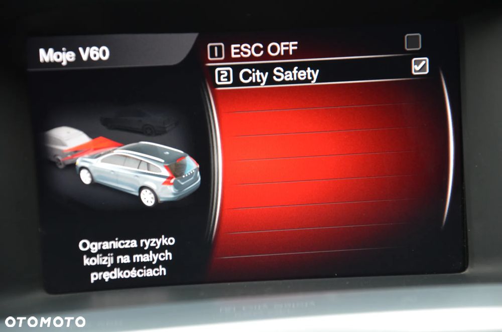 Volvo V60 D2 Momentum - 21