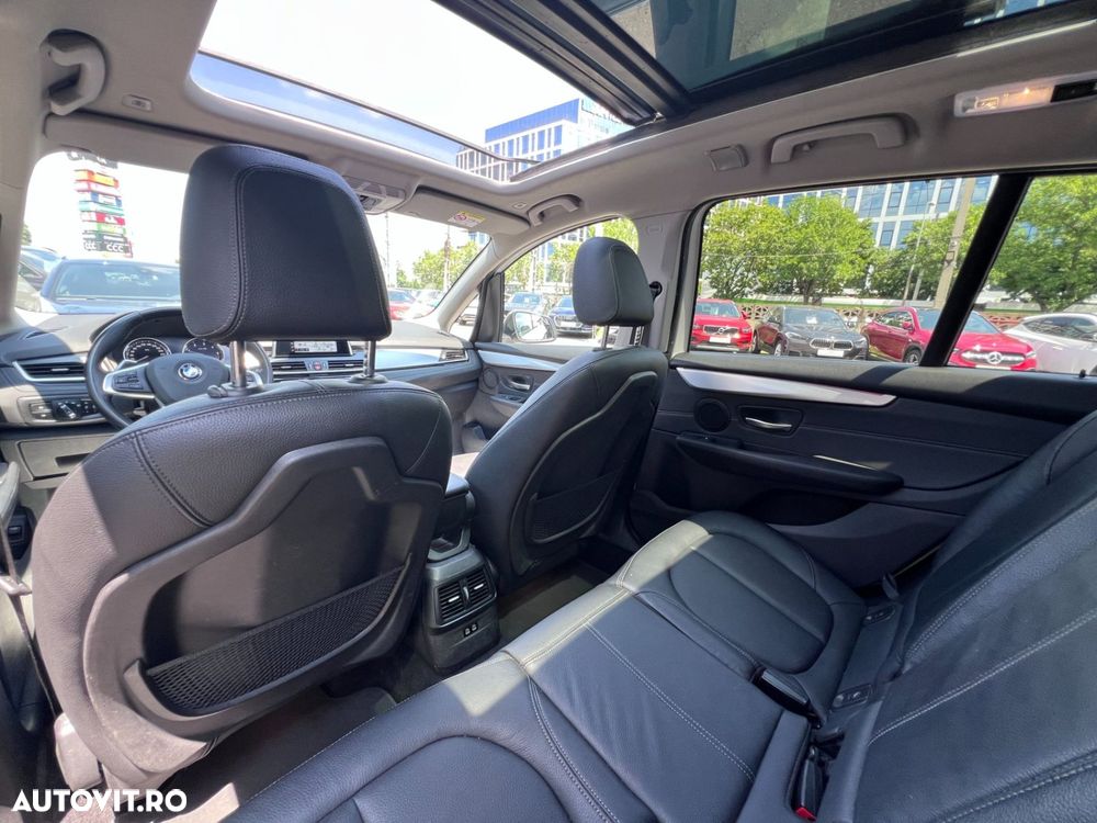 BMW Seria 2 218d AT - 13