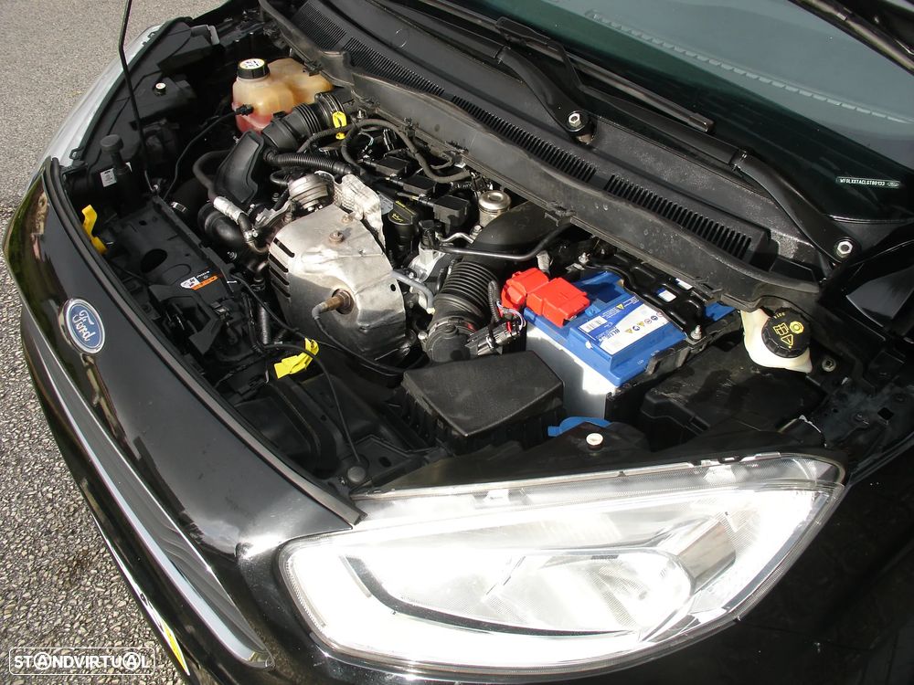 Ford Tourneo Courier 1.0 EcoBoost Titanium - 22