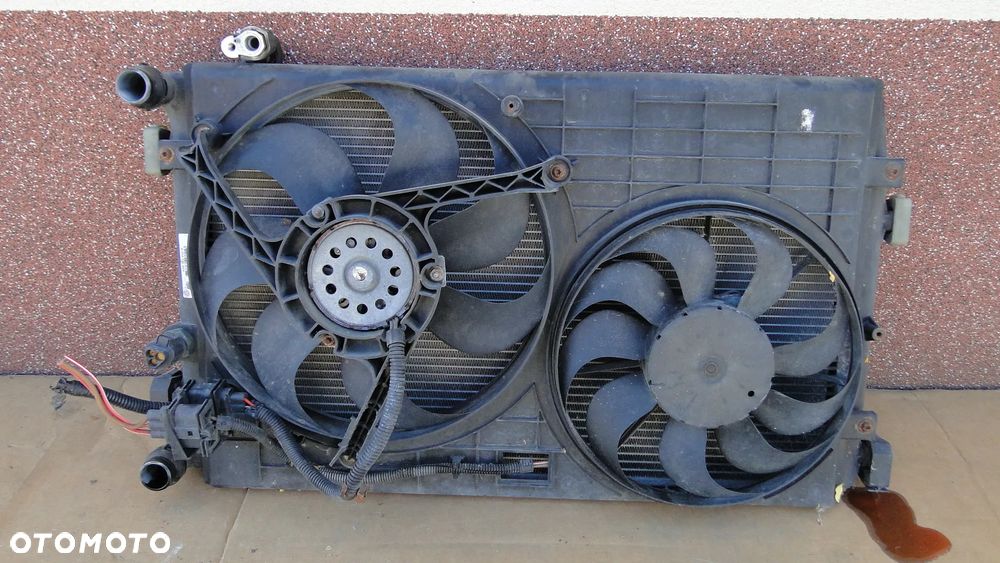 VW POLO 9N OKULAR FOX FABIA IBIZA CHŁODNICA WODY WENTYLATORY OBUDOWA - 6