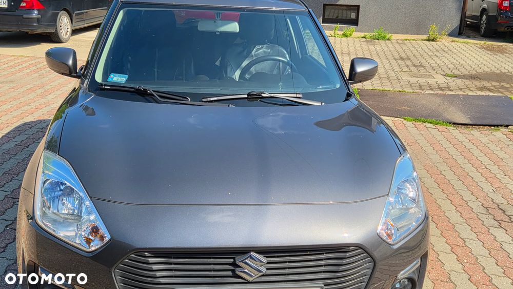 Suzuki Swift 1.2 SHVS Premium Plus - 4