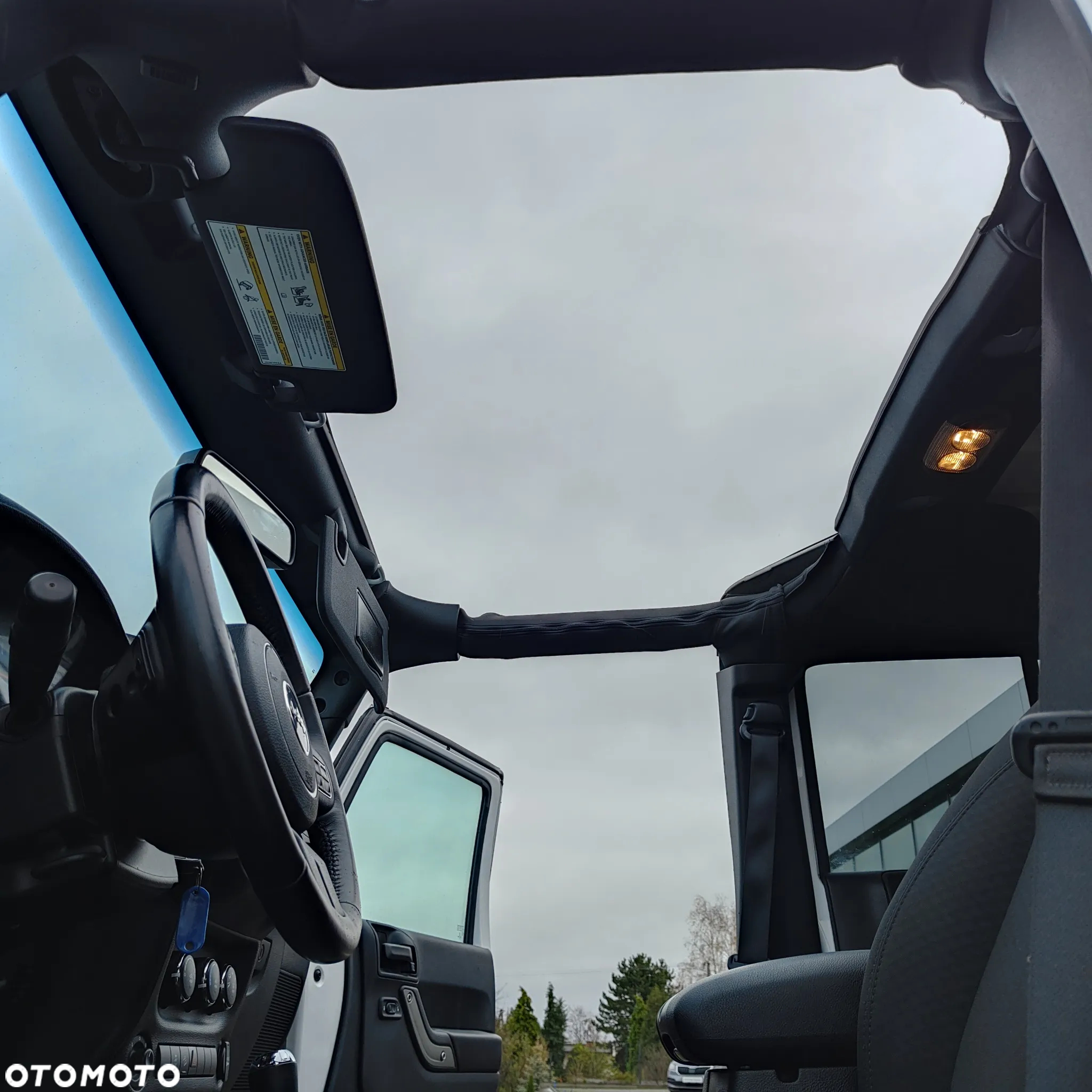 Jeep Wrangler - 25