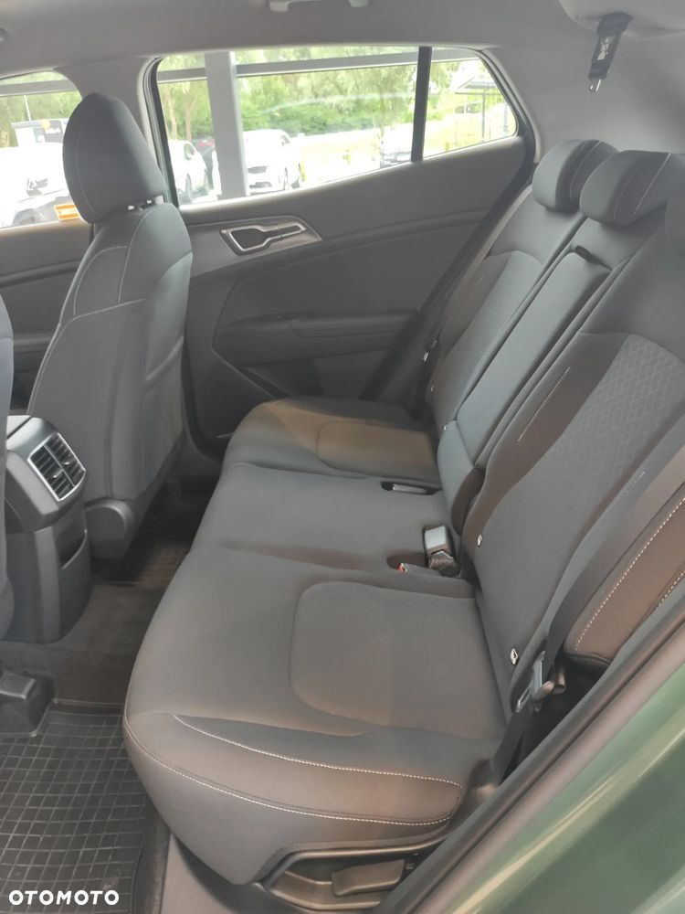 Kia Sportage 1.6 T-GDI M 2WD DCT - 10