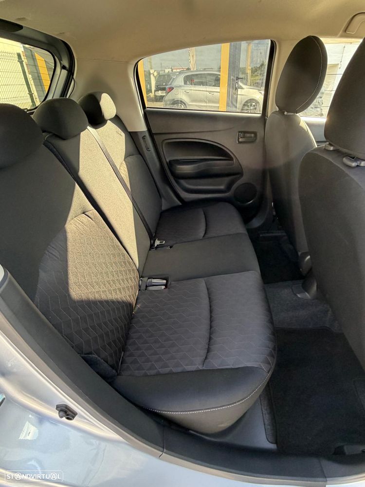 Mitsubishi Space Star 1.2 Intense - 17
