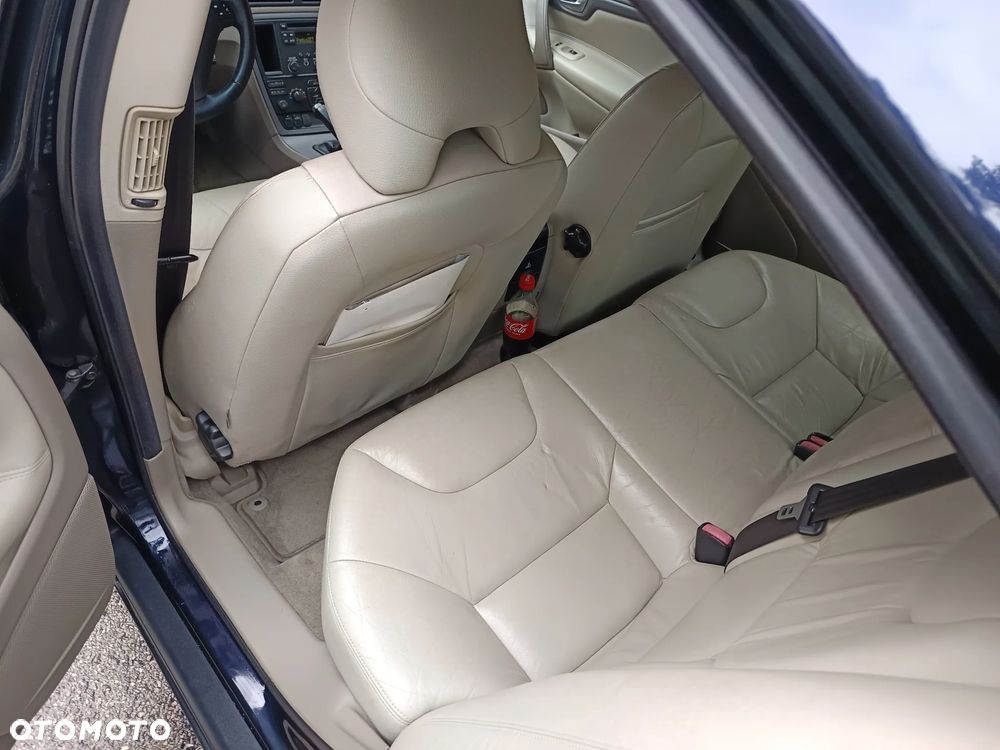 Volvo S60 2.0 T - 10