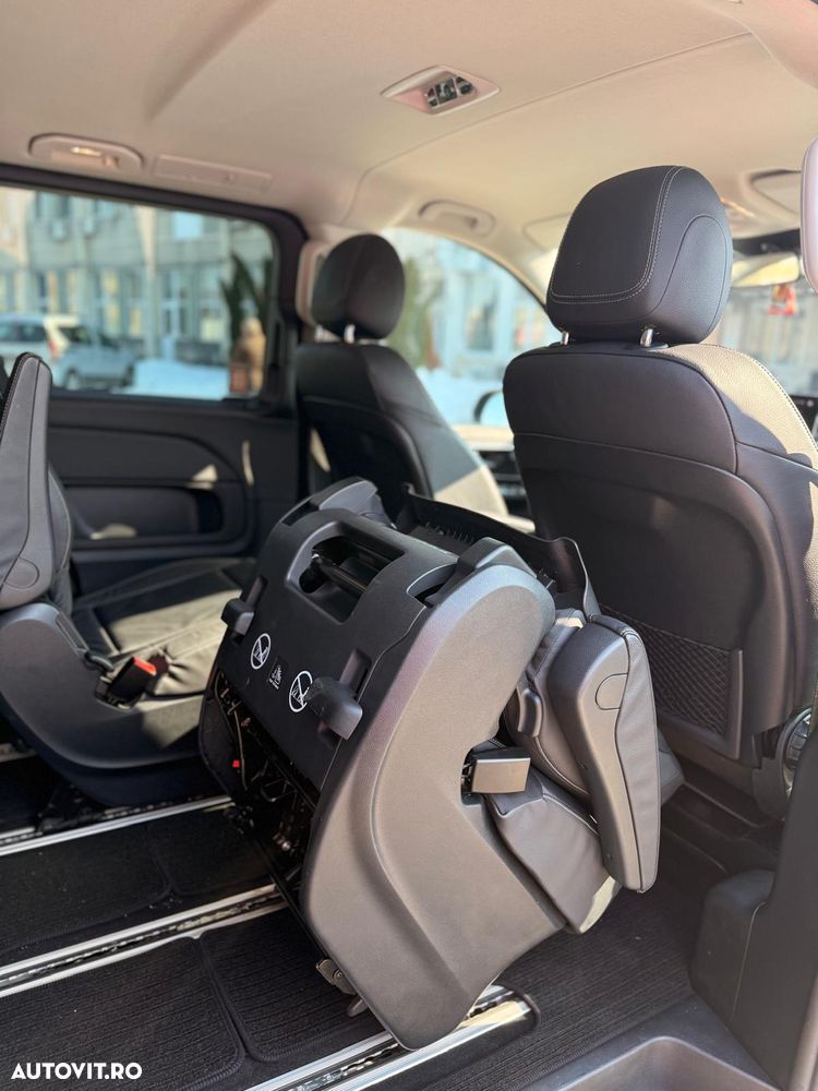 Mercedes-Benz V 300 d Extralang 9G-TRONIC Avantgarde - 24