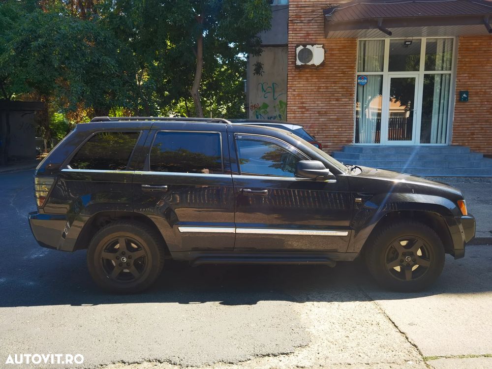 Jeep Grand Cherokee - 4