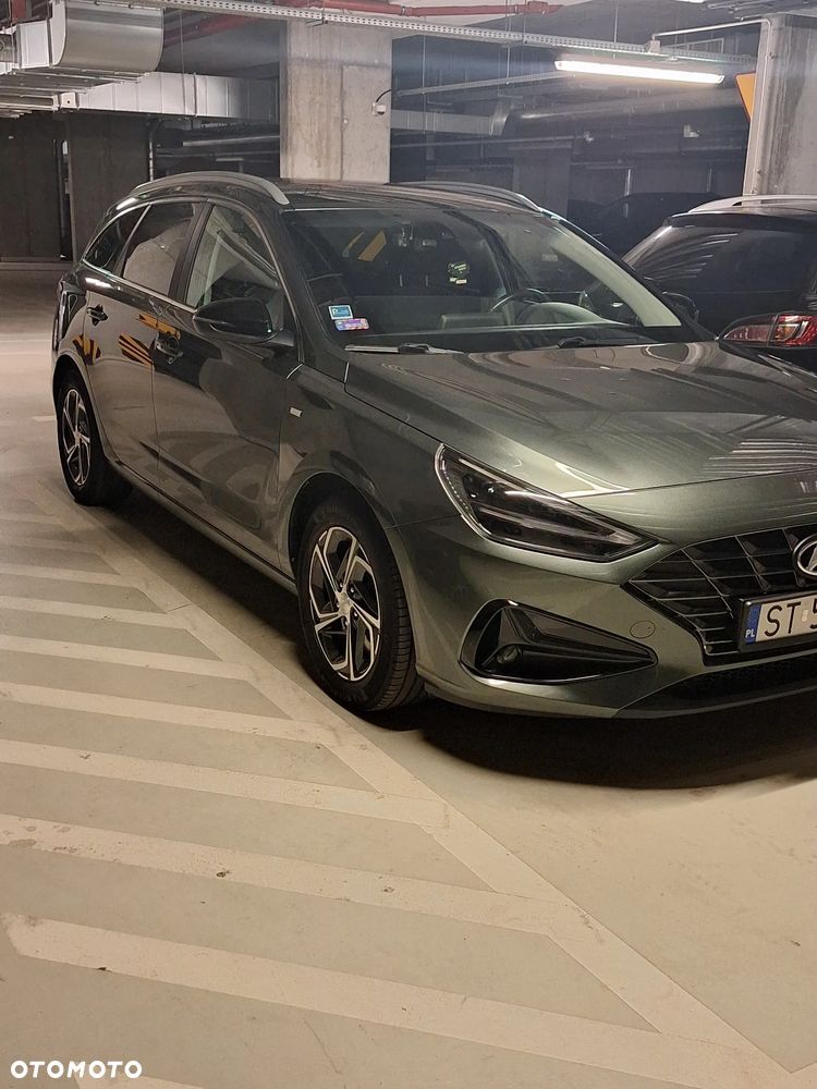 Hyundai i30 1.5 T-GDI 48V Executive - 8