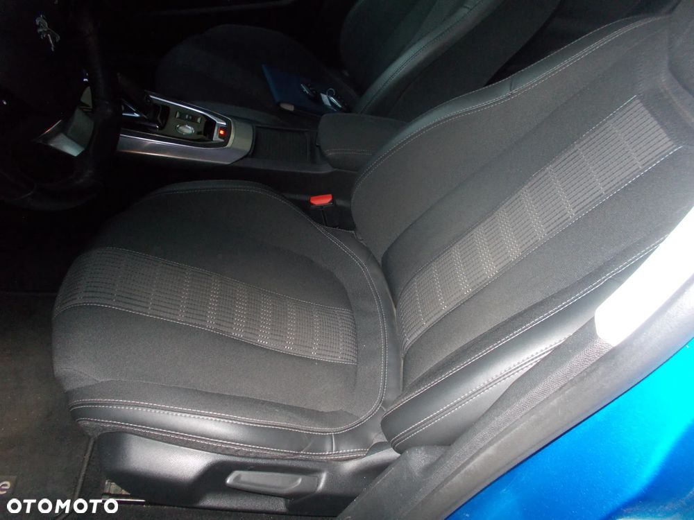 Peugeot 308 - 26