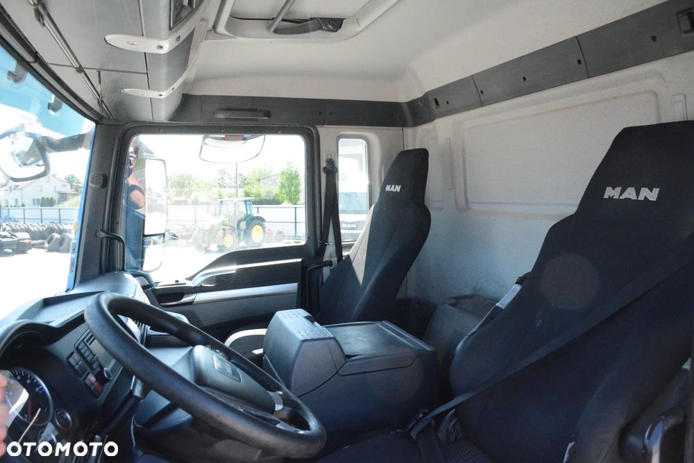 MAN TGS 480 / 2016r / 8x4 / Mulda / Retarder / Idealny stan / Mały przebieg - 18