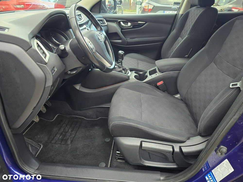 Nissan Qashqai 1.6 DIG-T N-Connecta - 6