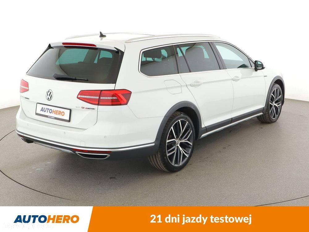 Volkswagen Passat Alltrack - 6