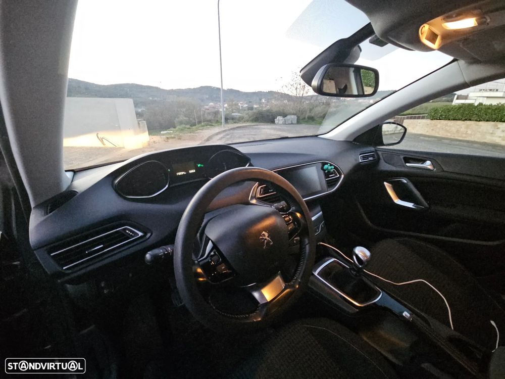 Peugeot 308 SW 1.6 BlueHDi Style - 3