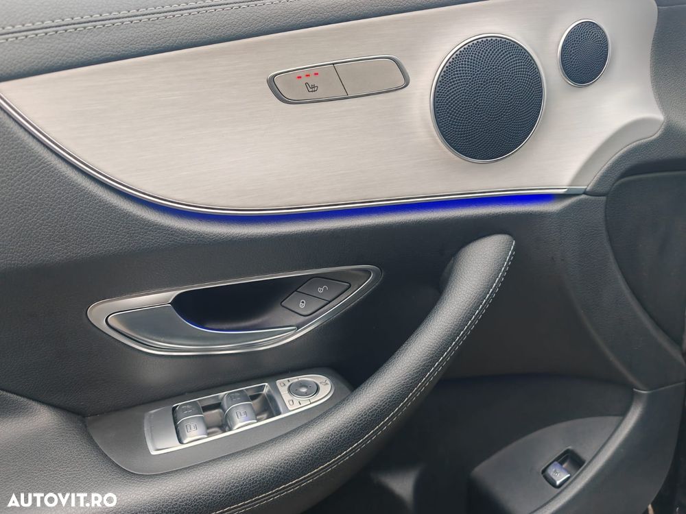 Mercedes-Benz E - 18