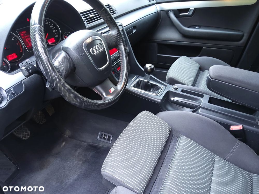 Audi A4 Avant 1.8T - 14