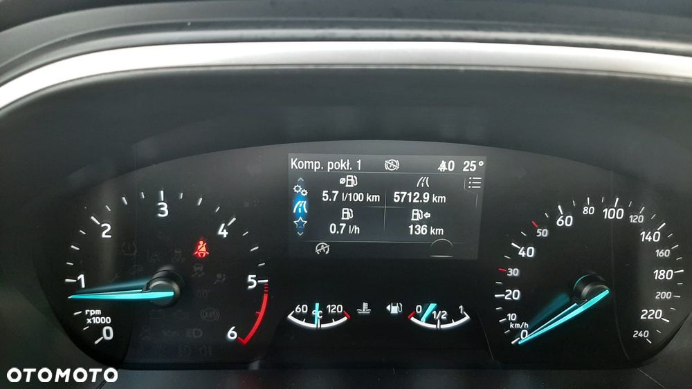 Ford Focus 1.5 TDCi DPF Start-Stopp-System Trend - 13