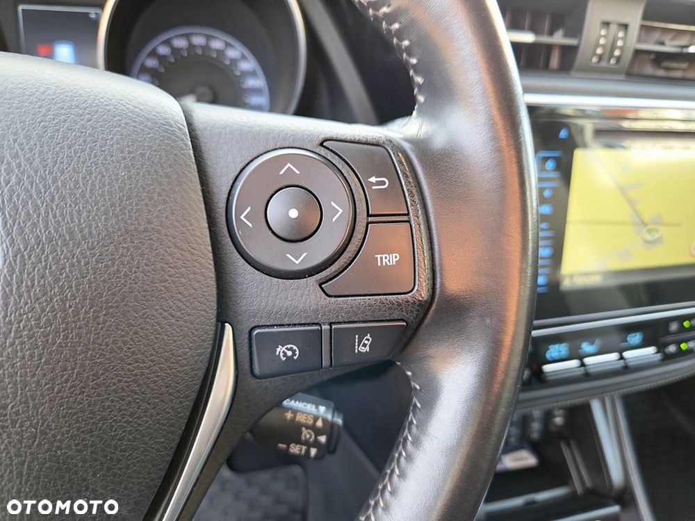 Toyota Auris 1.2 Turbo Edition S+ - 16