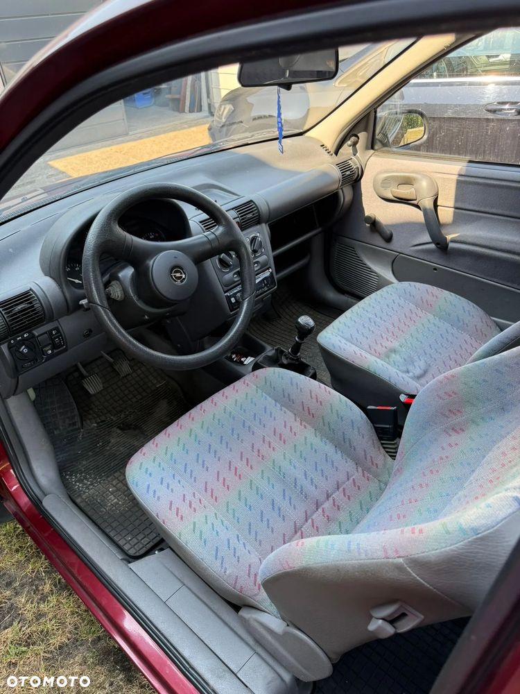 Opel Corsa 1.2 City - 10