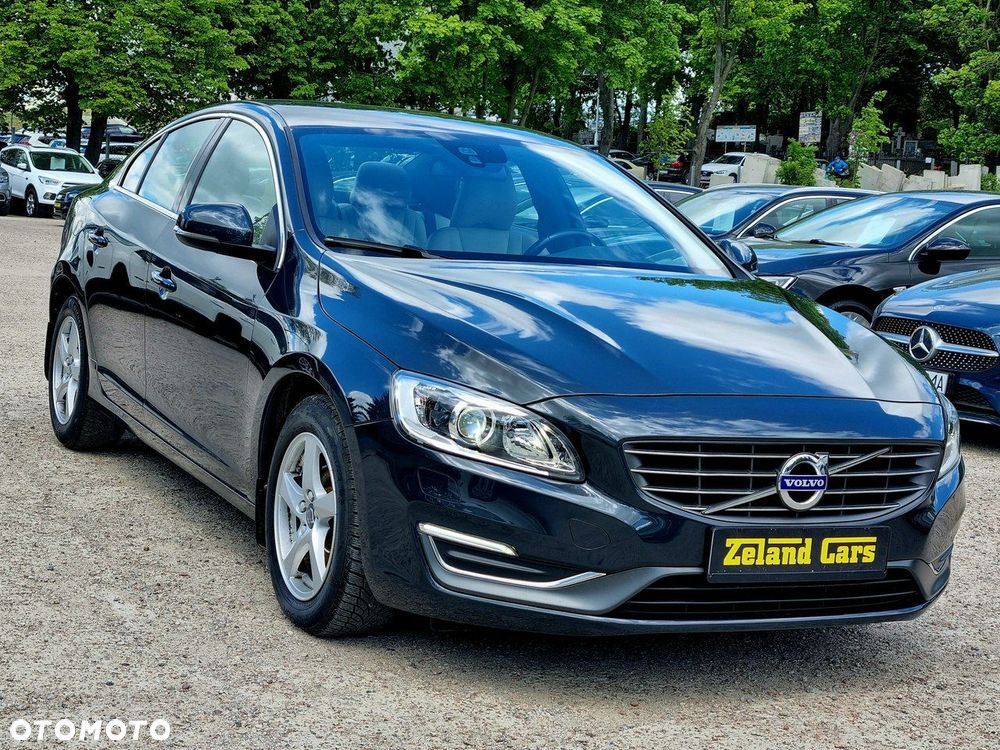 Volvo S60 D4 Momentum - 6