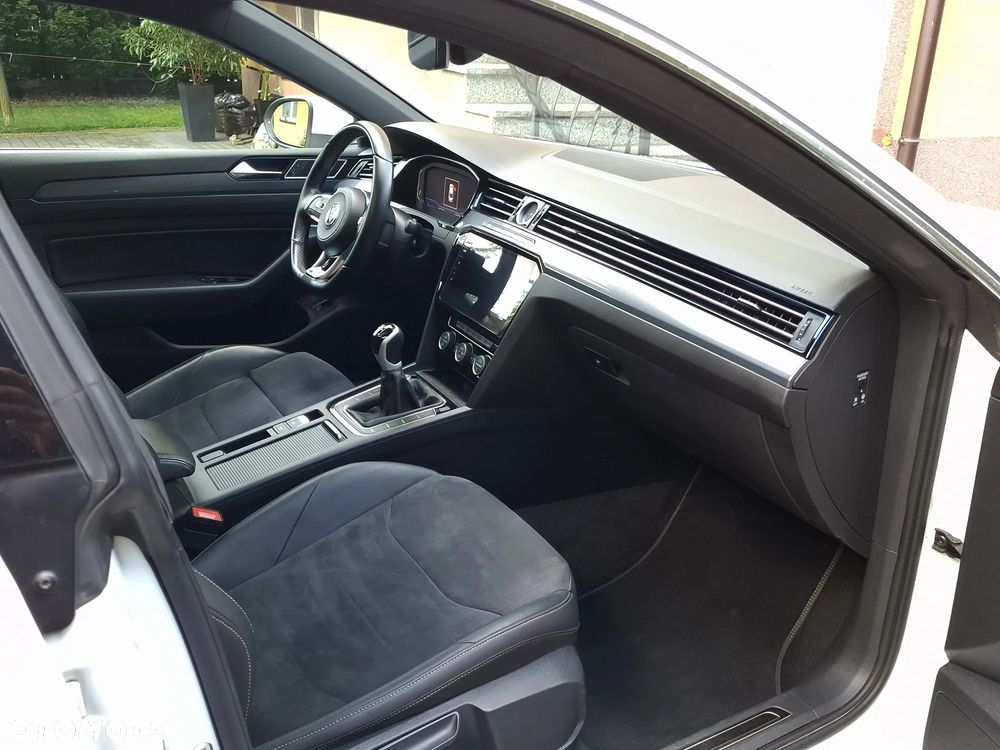 Volkswagen Arteon 2.0 TDI SCR R-Line - 6