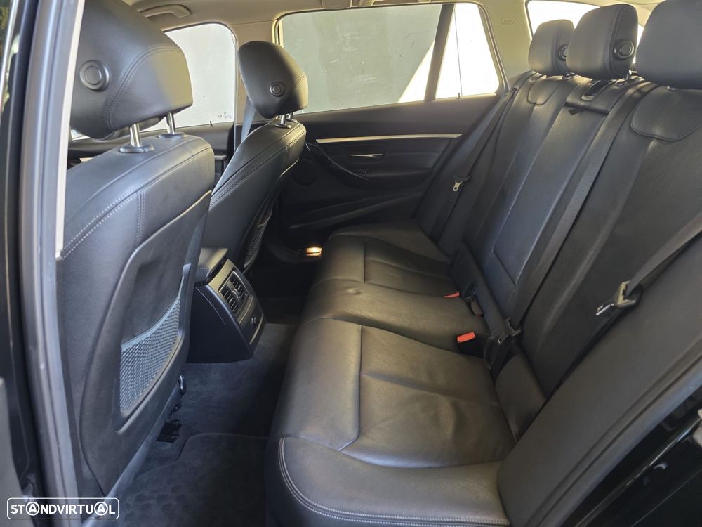 BMW 318 d Touring Line Sport Auto - 14