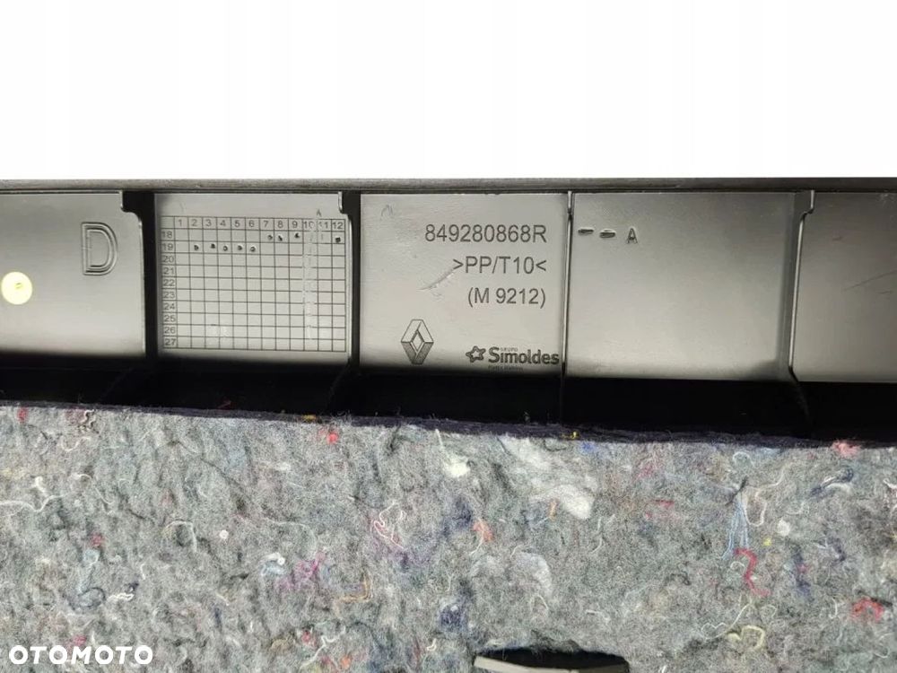 BOCZEK BAGAŻNIKA PRAWY 849280868R RENAULT CAPTUR II 2 - 3