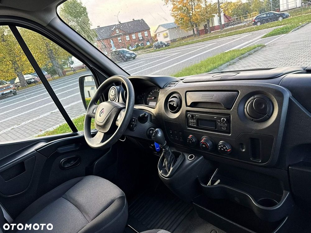 Renault Master - 18