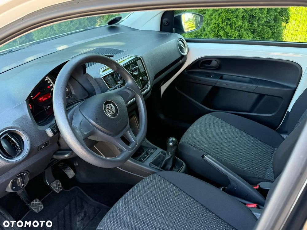 Volkswagen up! - 11
