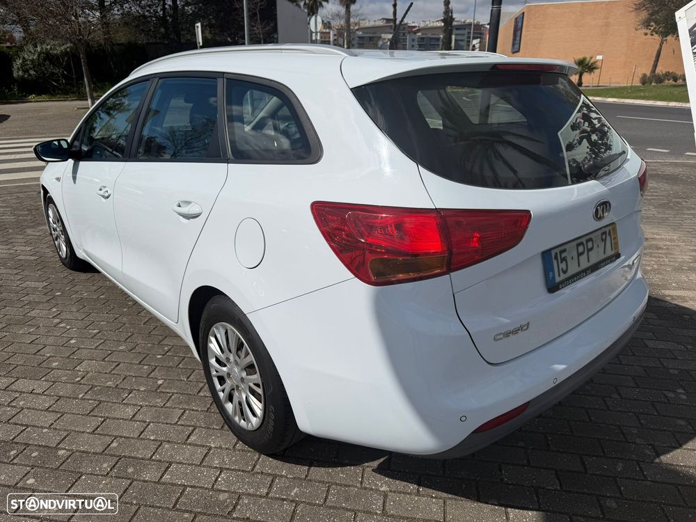 Kia Ceed SW 1.4 CRDi - 6