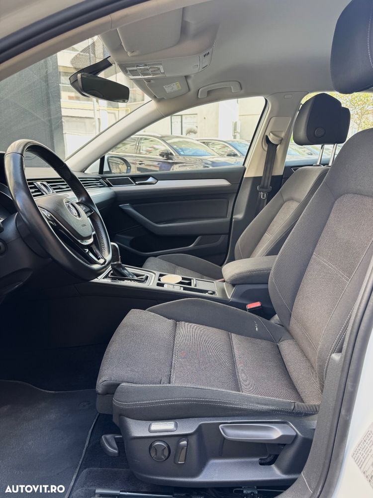 Volkswagen Passat Variant 2.0 TDI DSG Highline - 10
