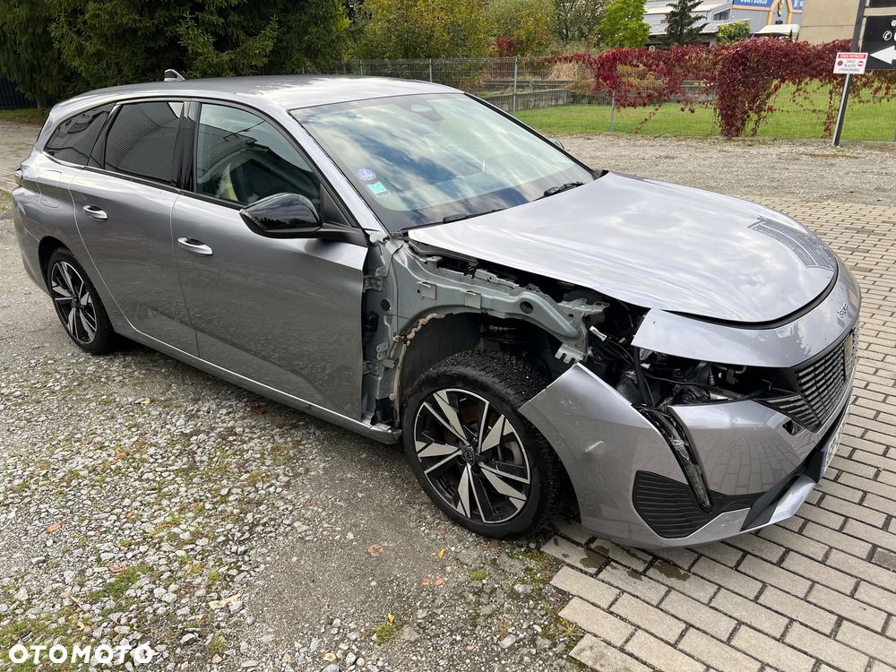 Peugeot 308 SW Hybrid 180 e-EAT8 Allure - 9