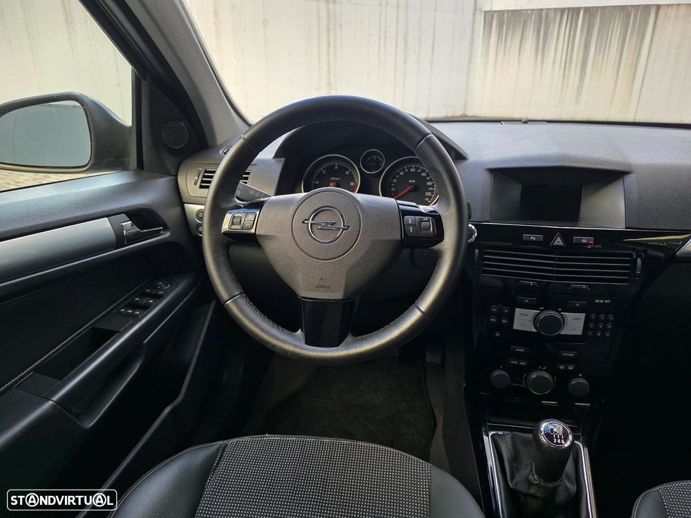 Opel Astra Caravan 1.7 CDTi Cosmo Plus ecoFlex - 36