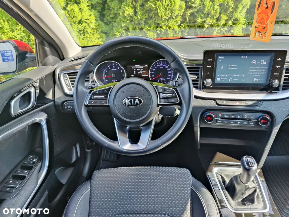 Kia XCeed 1.4 T-GDI L - 12